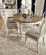 Load image into Gallery viewer, Realyn Dining UPH Side Chair (2/CN)