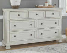 Load image into Gallery viewer, Robbinsdale Dresser