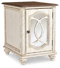 Load image into Gallery viewer, Realyn Chair Side End Table