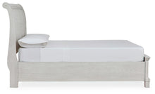 Load image into Gallery viewer, Robbinsdale Full Sleigh Storage Bed