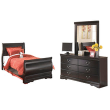 Load image into Gallery viewer, Huey Vineyard Full Sleigh Bed with Mirrored Dresser