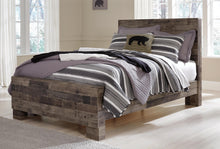 Load image into Gallery viewer, Derekson Full Panel Bed with Mirrored Dresser