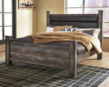Load image into Gallery viewer, Wynnlow King Poster Bed with Mirrored Dresser, Chest and Nightstand