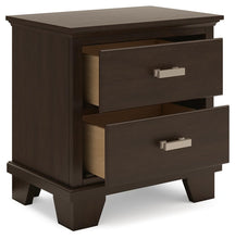 Load image into Gallery viewer, Covetown Full Panel Bed with Mirrored Dresser and Nightstand