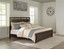 Load image into Gallery viewer, Covetown King Panel Bed with Mirrored Dresser and Nightstand