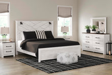 Load image into Gallery viewer, Gerridan King Panel Bed with Mirrored Dresser