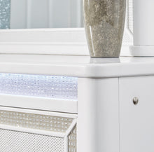 Load image into Gallery viewer, Chalanna Queen Upholstered Storage Bed with Mirrored Dresser