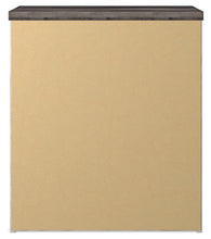 Load image into Gallery viewer, Gerridan King Panel Bed with Mirrored Dresser, Chest and Nightstand