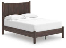 Load image into Gallery viewer, Pamytta Full Panel Platform Bed, Dresser, Mirror and Nightstand