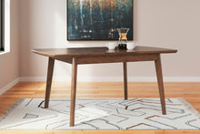 Load image into Gallery viewer, Lyncott Dining Table and 4 Chairs