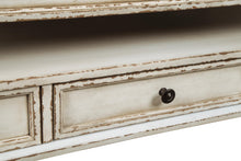 Load image into Gallery viewer, Realyn Lift Top Cocktail Table