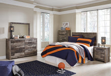 Load image into Gallery viewer, Derekson Full Panel Headboard Bed with Mirrored Dresser, Chest and Nightstand
