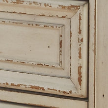 Load image into Gallery viewer, Realyn Five Drawer Chest
