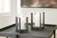 Load image into Gallery viewer, Garekton Candle Holder Set (2/CN)
