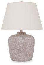 Load image into Gallery viewer, Danry Metal Table Lamp (1/CN)
