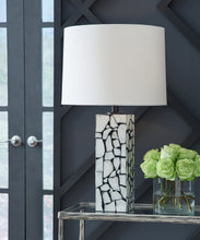 Load image into Gallery viewer, Macaria Marble Table Lamp (1/CN)
