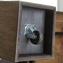 Load image into Gallery viewer, Rosswain Lift Top Cocktail Table
