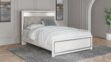 Load image into Gallery viewer, Altyra Queen Panel Bed
