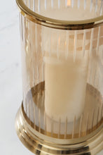 Load image into Gallery viewer, Aavinson Candle Holder
