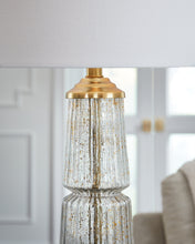 Load image into Gallery viewer, Bakersboro Glass Table Lamp (1/CN)
