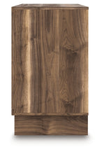 Load image into Gallery viewer, Chirason Six Drawer Dresser
