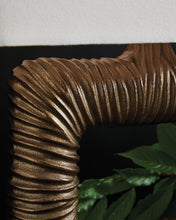 Load image into Gallery viewer, Garronby Metal Table Lamp (1/CN)
