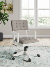 Load image into Gallery viewer, Robbinsdale Home Office Desk Chair (1/CN)
