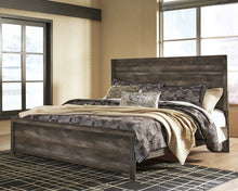 Load image into Gallery viewer, Wynnlow King Panel Bed with Mirrored Dresser, Chest and Nightstand

