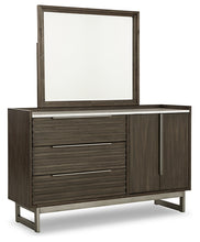 Load image into Gallery viewer, Arkenton California King Panel Bed with Mirrored Dresser
