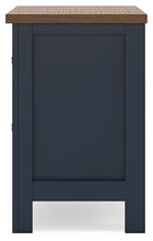 Load image into Gallery viewer, Landocken Full Panel Headboard with Mirrored Dresser, Chest and Nightstand
