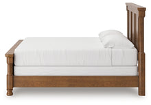 Load image into Gallery viewer, Rowlenstown King Poster Bed
