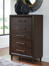 Load image into Gallery viewer, Dantenton Five Drawer Chest
