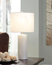 Load image into Gallery viewer, Steuben Ceramic Table Lamp (2/CN)
