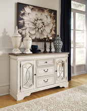 Load image into Gallery viewer, Realyn Dining Room Server
