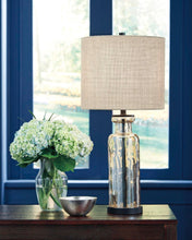 Load image into Gallery viewer, Laurentia Glass Table Lamp (1/CN)
