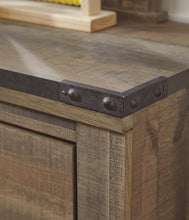 Load image into Gallery viewer, Trinell Five Drawer Chest
