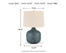 Load image into Gallery viewer, Malthace Metal Table Lamp (1/CN)
