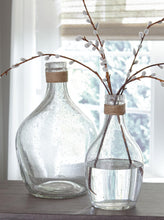 Load image into Gallery viewer, Marcin Vase Set (2/CN)
