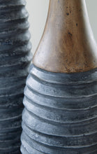 Load image into Gallery viewer, Blayze Vase Set (2/CN)
