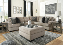 Load image into Gallery viewer, Bovarian 3-Piece Sectional
