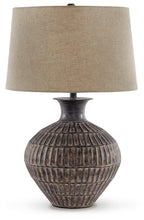 Load image into Gallery viewer, Magan Metal Table Lamp (1/CN)
