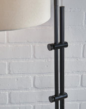 Load image into Gallery viewer, Baronvale Metal Floor Lamp (1/CN)
