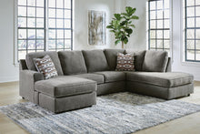 Load image into Gallery viewer, O'Phannon 2-Piece Sectional with Chaise
