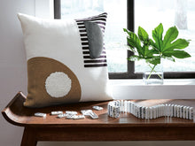 Load image into Gallery viewer, Longsum Pillow
