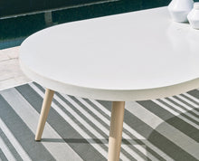 Load image into Gallery viewer, Seton Creek Oval Dining Table w/UMB OPT
