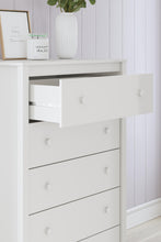 Load image into Gallery viewer, Hallityn Five Drawer Chest

