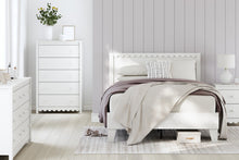 Load image into Gallery viewer, Hallityn Five Drawer Chest
