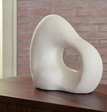 Load image into Gallery viewer, Arthrow Sculpture
