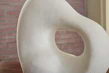 Load image into Gallery viewer, Arthrow Sculpture
