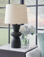 Load image into Gallery viewer, Scarbot Paper Table Lamp (2/CN)
